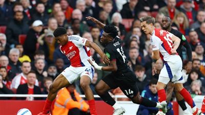 عاجل| هدية لـ صلاح وليفربول.. وست هام يضرب أرسنال في الإمارات