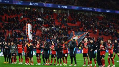 ليفركوزن يطارد بايرن علي العرش الألماني