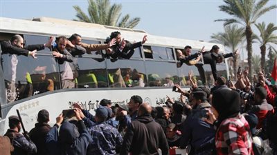 عاجل.. إسرائيل تؤجل الإفراج عن الأسرى الفلسطينيين