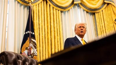 نيويورك تايمز: ترامب يتعمد ترويج الشائعات لتغيير أمريكا والعالم