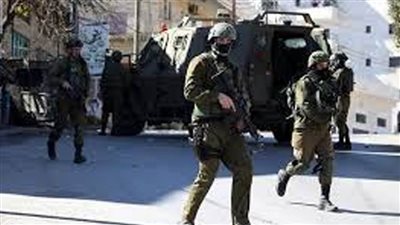 استشهاد شاب فلسطيني برصاص إسرائيلي شرق غزة.. والاحتلال يفرض حظر التجوال في جنين