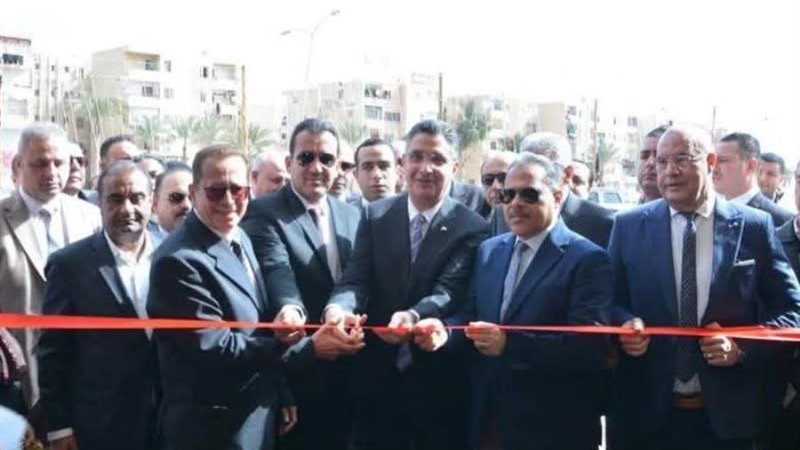 وزير التموين ومحافظ