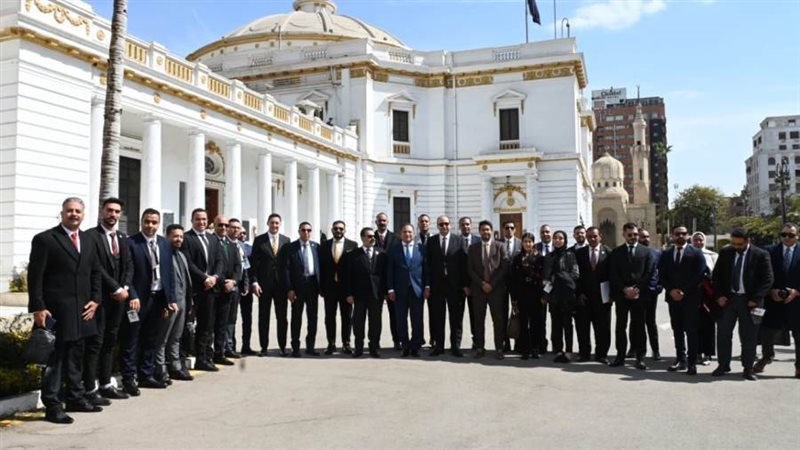 جانب من الزيارة