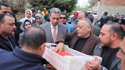 محافظ دمياط: ضبط طن ونصف لحوم ودواجن ومصنعاتهم غير صالحة للاستهلاك الآدمي بمخزن بأولاد حمام