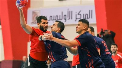  يد الأهلي يواصل انتصاراته ويهزم الزهور في دوري المحترفين 