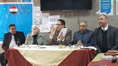  بالصور.. تدريب طلاب الشهادة الإعدادية على نظام «البوكليت» بالمدارس فى الغربية