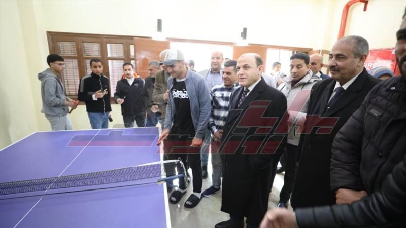 جولة المحافظ