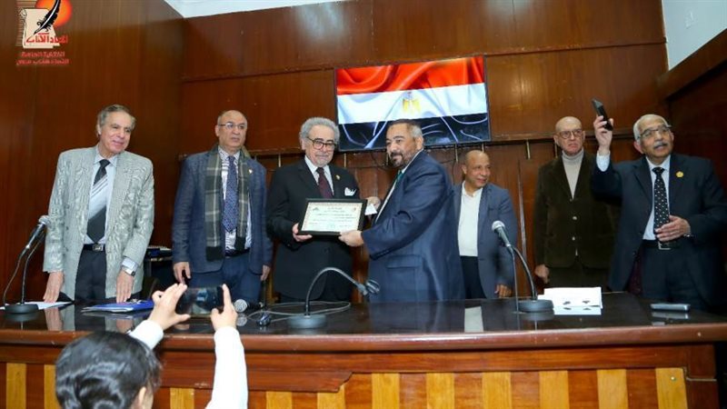 نقيب كتاب مصر خلال