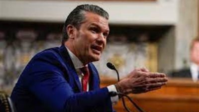 وزير الدفاع الأمريكي يصف قرار المملكة المتحدة بزيادة الإنفاق بـ