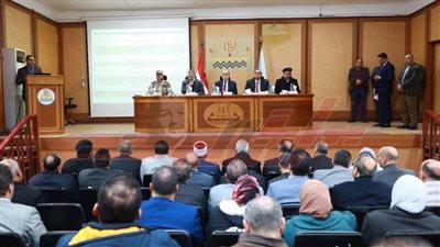 اجتماع موسع لمتابعة منظومة التصالح على مخالفات البناء بكفر الشيخ