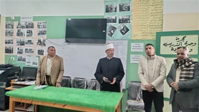 مدير إدارة طهطا الأزهرية بسوهاج يتابع سير العمل بالمعاهد استعدادًا لشهر رمضان