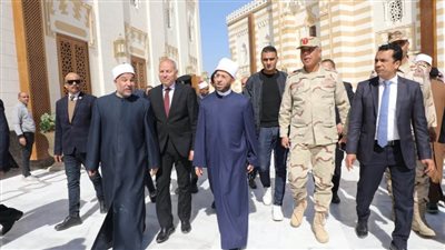 وزير الأوقاف ومحافظ القاهرة في جولة بمسجد السيدة نفيسة رضي الله عنها