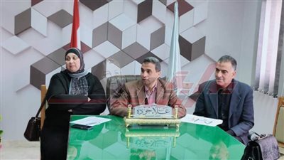 د علاء جودة يجري مقابلات المتقدمين لتسيير الأعمال بتعليم كفر الشيخ
