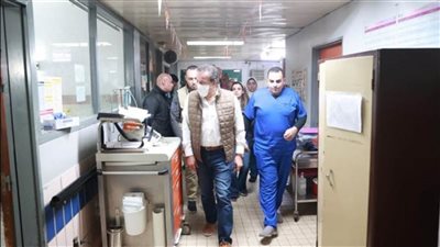  وزير الصحة يتفقد مستشفى الهلال وشبرا العام