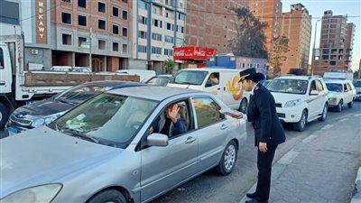إدارة «مرور الدقهلية» توزع وجبات إفطار وإمسكيات رمضان على المواطنين