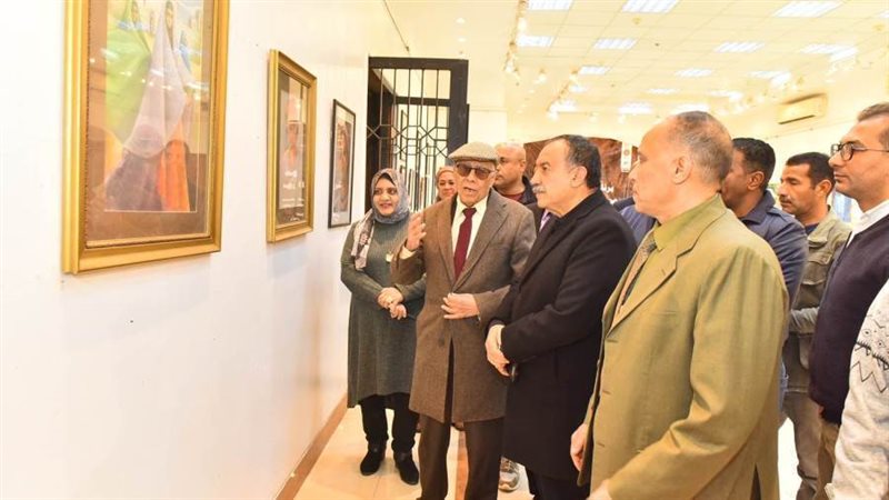 محافظ أسيوط يتفقد