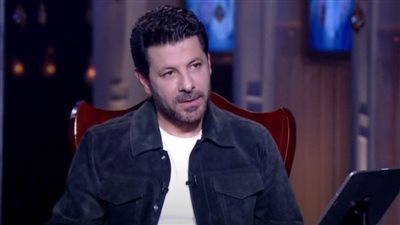 عاجل.. إياد نصار: زوجتي سبب رفضي العمل مع الزعيم عادل إمام