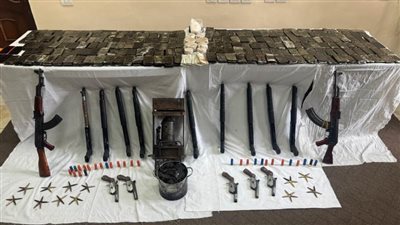 إحباط محاولة بؤرة إجرامية جلب كمية من المواد المخدرة والأسلحة النارية