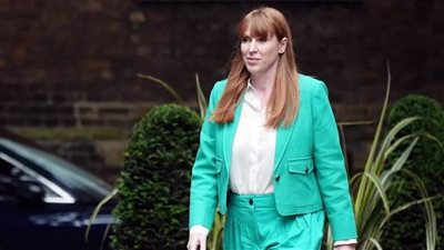 نائبة رئيس وزراء بريطانيا:أوروبا ستواصل تعزيز دعمها لأوكرانيا