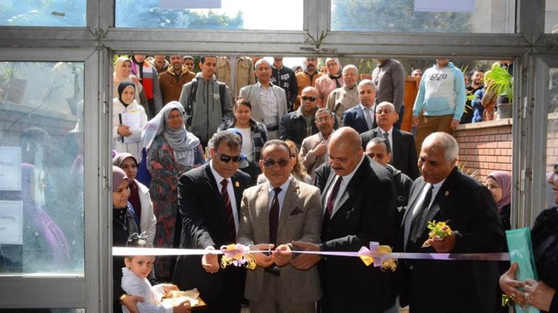 افتتاح معرض الكتب