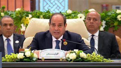 القمة العربية تعتمد الخطة المصرية بشأن التعافي المبكر وإعمار غزة وتحث على تقديم الدعم الدولي