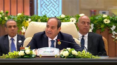 عاجل.. الرئيس السيسي يثمن الإجماع العربي على دعم خطة إعادة إعمار قطاع غزة