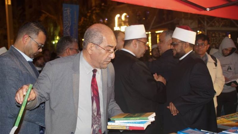 معرض كتب المجلس الأعلى