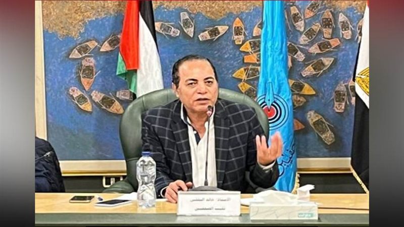 الكاتب الصحفي جمال