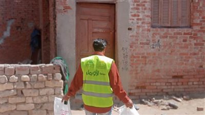 توزيع لحوم على 9 آلاف من الأسر الأولى بالرعاية في الفيوم