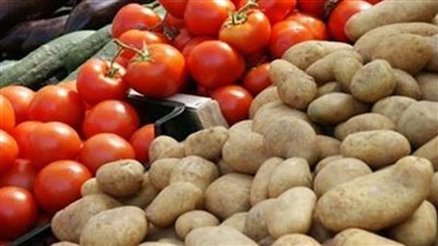 عاجل| ارتفاع الطماطم والبطاطس بـ 5 جنيهات.. سعر الخضروات اليوم في سوق العبور