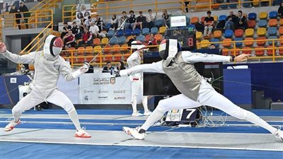 عبد الرحمن طلبة يهزم بطل سنغافورة ويتأهل لدور الـ32 بكأس العالم لسلاح الشيش