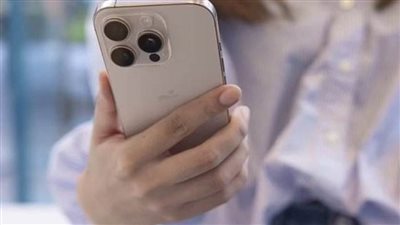 خلل في تطبيق iPhone يتم تنزيله افتراضيًا 