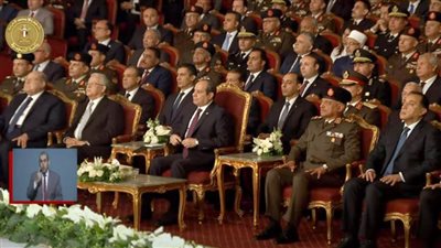 عاجل...بالفيديو ... الرئيس السيسي يشهد الندوة التثقيفية الـ 41 للقوات المسلحة 