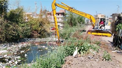 تكريك وتطهير الترع والمجاري المائية بالحامول في كفر الشيخ