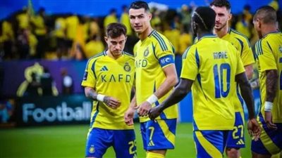 نجم الأهلي يتحدى رونالدو في ملحمة 