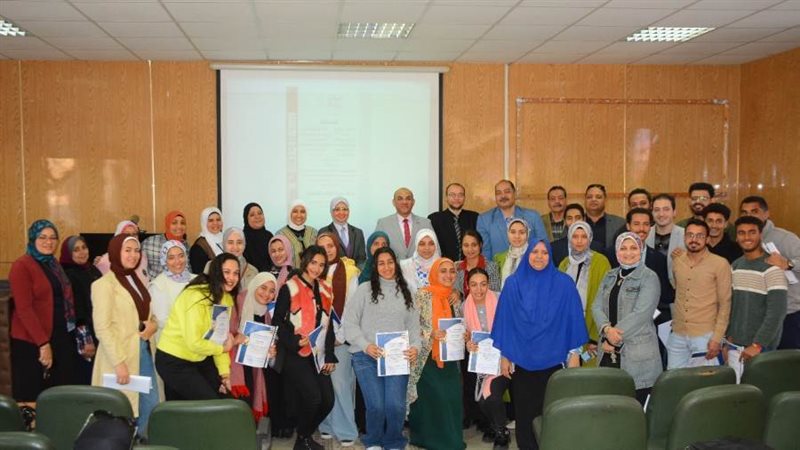 جانب من التكريم