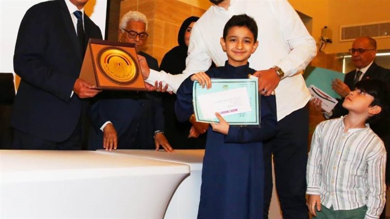 السفير احمد عبد المجيد