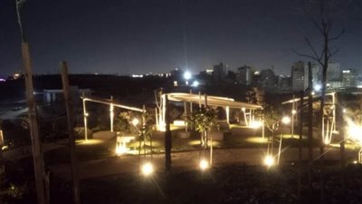 رئيس الجهاز المركزي للتعمير يتفقد مشروع حديقة 