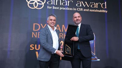 تكريم النائب أحمد فتحي بجائزة 