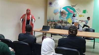 إقبال جماهيري كبير على عروض ليالي رمضان الثقافية بممشى أهل السويس