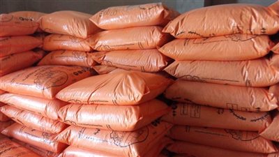 ضبط 32 طن أسمدة زراعية محظور تداولها بالأسواق بمخزن في صدفا 