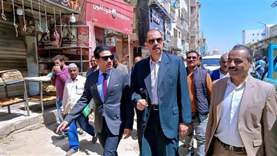 محافظ سوهاج يتابع مستوى الخدمات في جولة مفاجئة بمركز دار السلام 