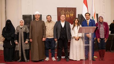   600 صيدلي مع قيادات 