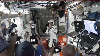 عاجل| العالقان في الفضاء منذ 9 شهور يعودان للأرض