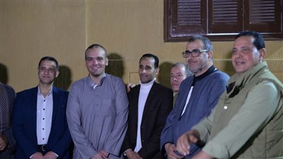 عائلة السادات تحيي ذكرى انتصارات العاشر من رمضان بمنزله في مسقط رأسه