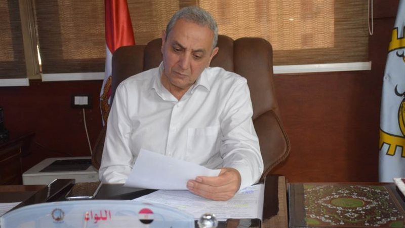 محافظ الغربية خلال