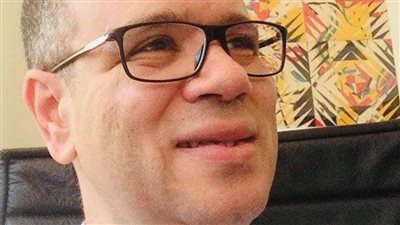 «بائعة الفل».. أحدث دواوين الشاعر عماد عبدالمحسن بالإيطالية