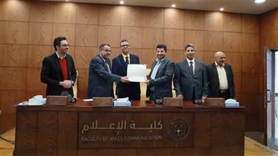 إعلام الأزهر تكرم الطلاب الفائزين في مسابقتي القرآن الكريم والابتهالات