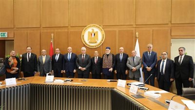 اجتماع  أمناء جامعة بني سويف الأهلية: التعليم العالي شهد طفرة غير مسبوقة في عهد السيسي