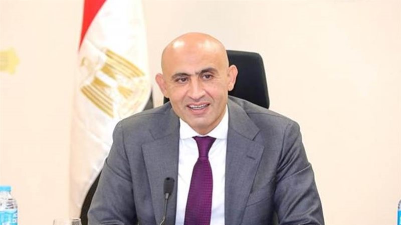 محمد عبد اللطيف وزير